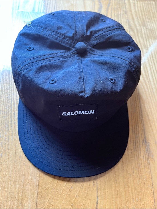 Salomon Other - Salomon vintage Black Cap with White Logo